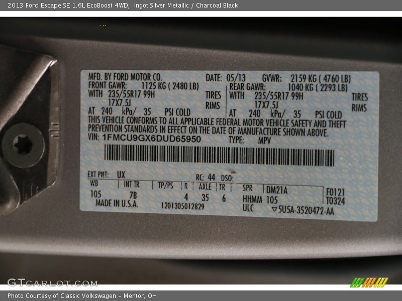 Ingot Silver Metallic / Charcoal Black 2013 Ford Escape SE 1.6L EcoBoost 4WD