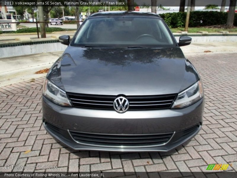 Platinum Gray Metallic / Titan Black 2013 Volkswagen Jetta SE Sedan