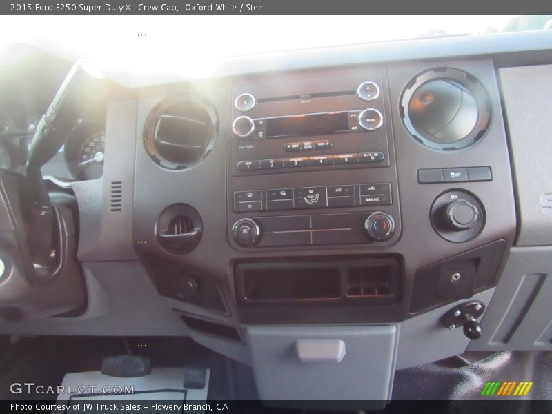 Oxford White / Steel 2015 Ford F250 Super Duty XL Crew Cab
