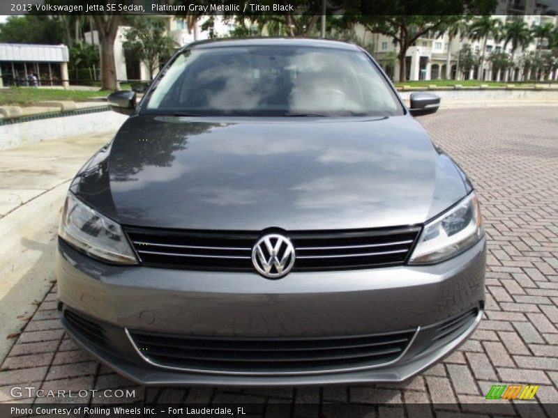 Platinum Gray Metallic / Titan Black 2013 Volkswagen Jetta SE Sedan