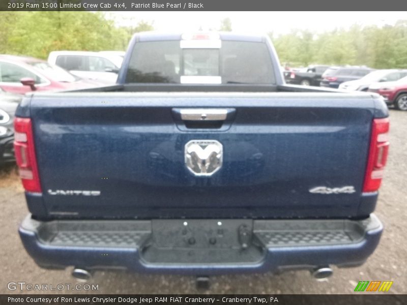 Patriot Blue Pearl / Black 2019 Ram 1500 Limited Crew Cab 4x4