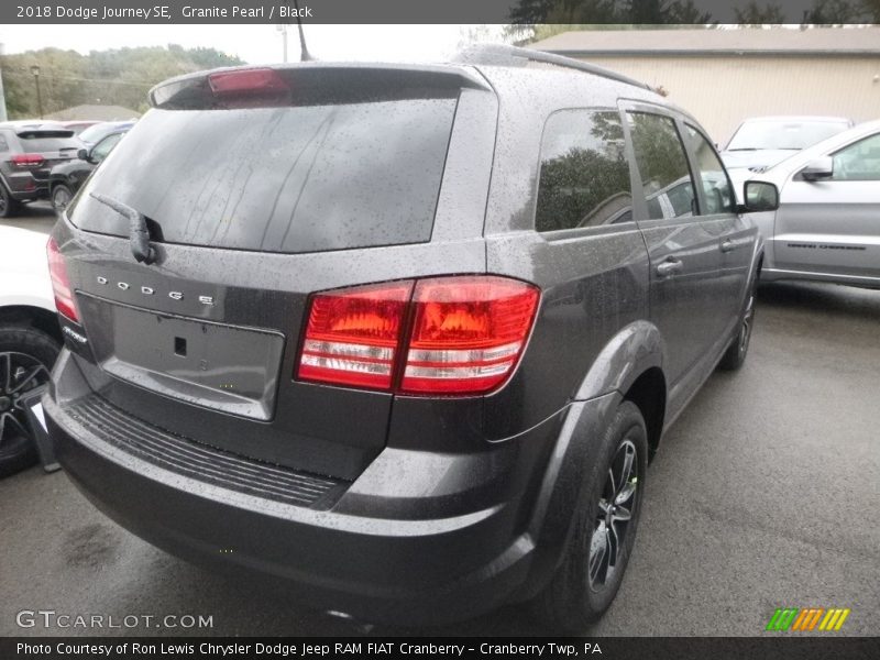 Granite Pearl / Black 2018 Dodge Journey SE