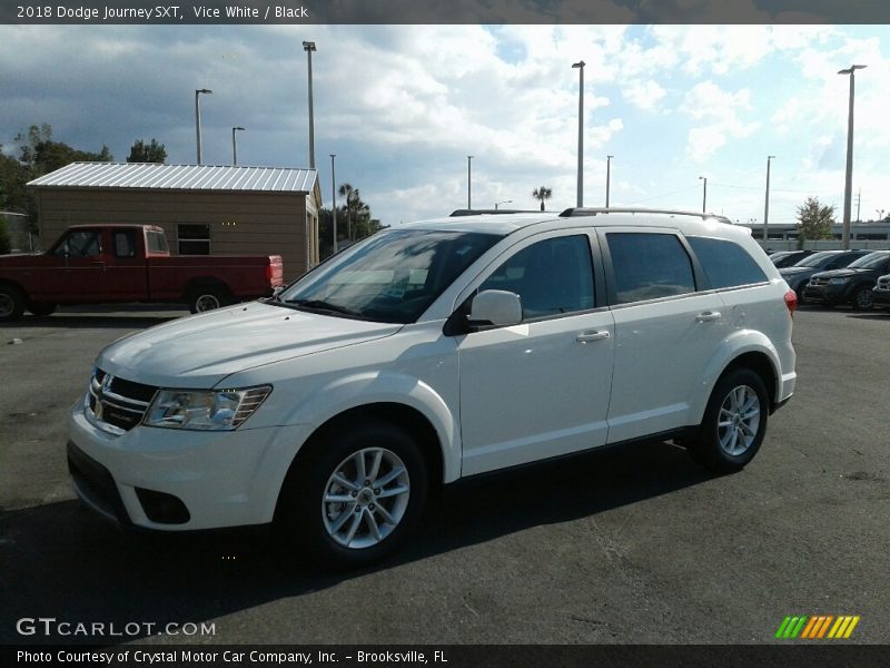 Vice White / Black 2018 Dodge Journey SXT