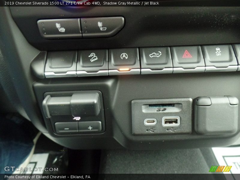 Shadow Gray Metallic / Jet Black 2019 Chevrolet Silverado 1500 LT Z71 Crew Cab 4WD