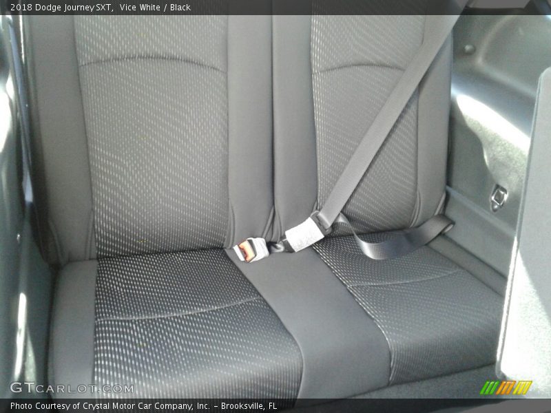 Vice White / Black 2018 Dodge Journey SXT
