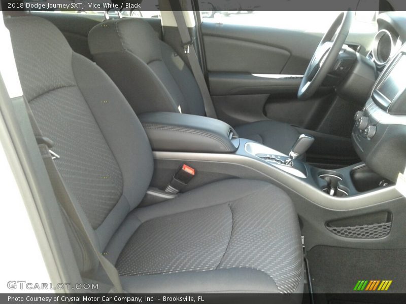 Vice White / Black 2018 Dodge Journey SXT