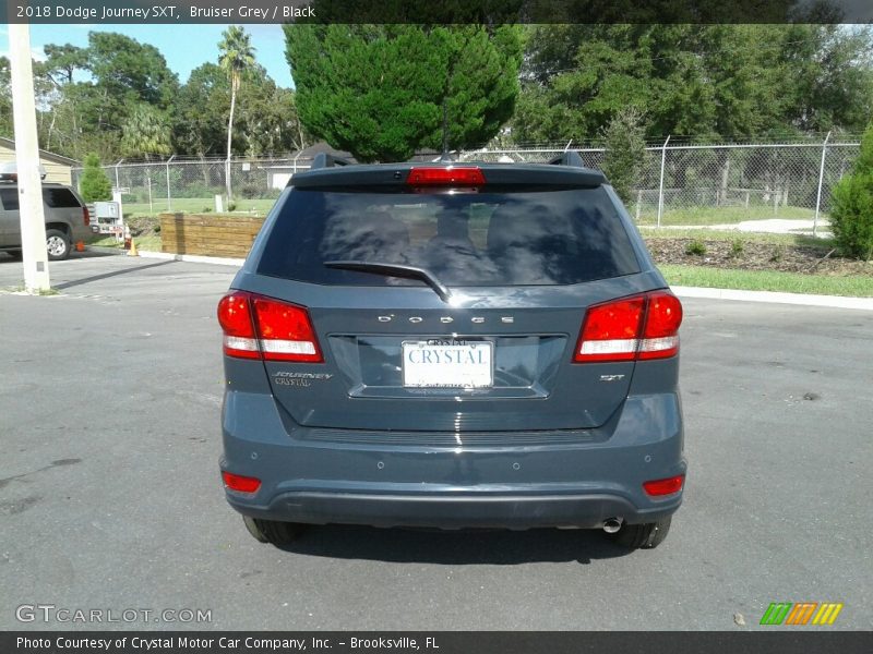 Bruiser Grey / Black 2018 Dodge Journey SXT