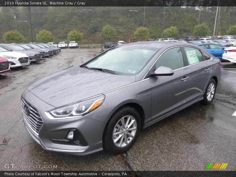 Front 3/4 View of 2019 Sonata SE