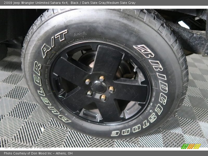 Black / Dark Slate Gray/Medium Slate Gray 2009 Jeep Wrangler Unlimited Sahara 4x4