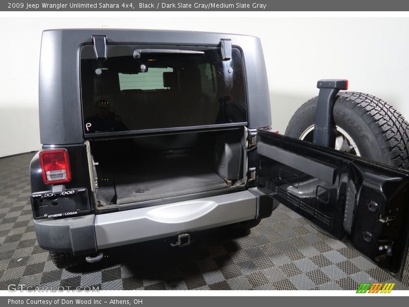 Black / Dark Slate Gray/Medium Slate Gray 2009 Jeep Wrangler Unlimited Sahara 4x4