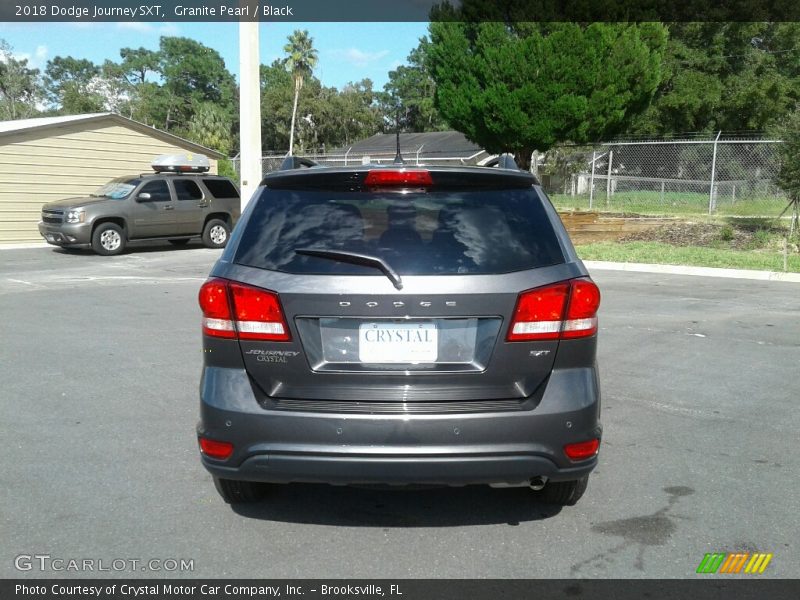 Granite Pearl / Black 2018 Dodge Journey SXT
