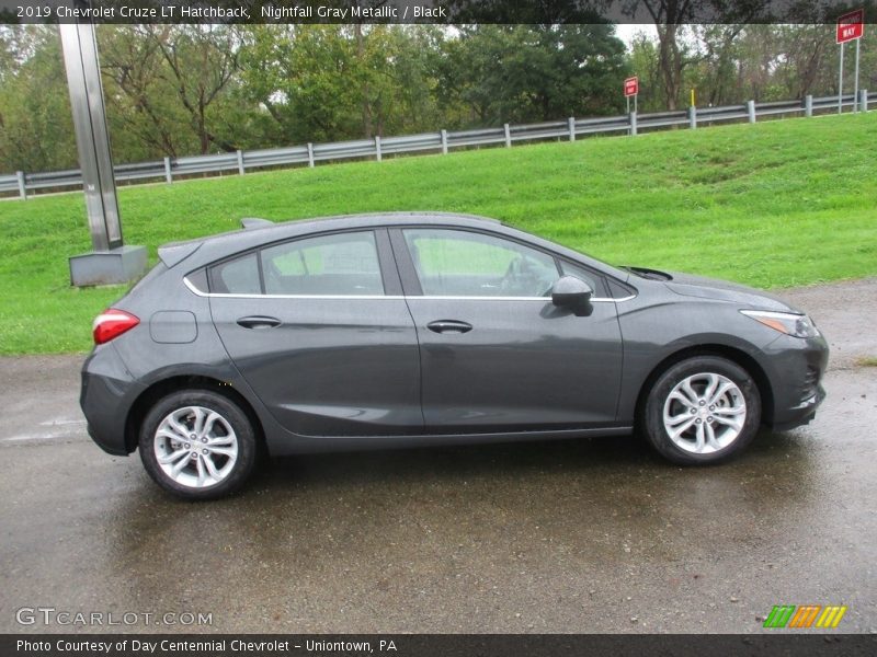 Nightfall Gray Metallic / Black 2019 Chevrolet Cruze LT Hatchback