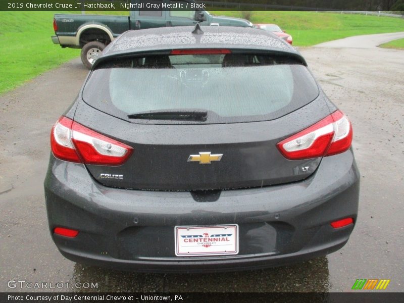 Nightfall Gray Metallic / Black 2019 Chevrolet Cruze LT Hatchback