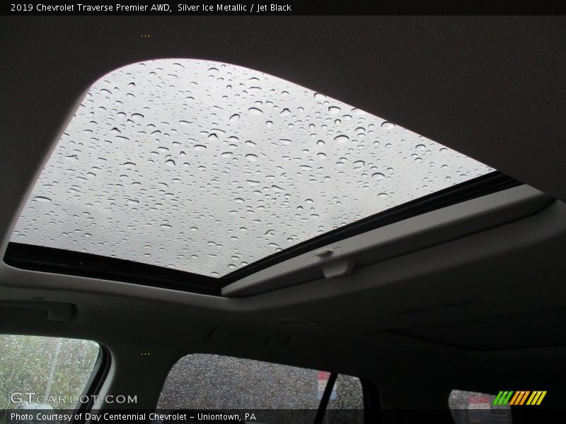 Silver Ice Metallic / Jet Black 2019 Chevrolet Traverse Premier AWD