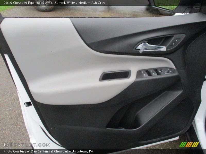 Summit White / Medium Ash Gray 2019 Chevrolet Equinox LS AWD