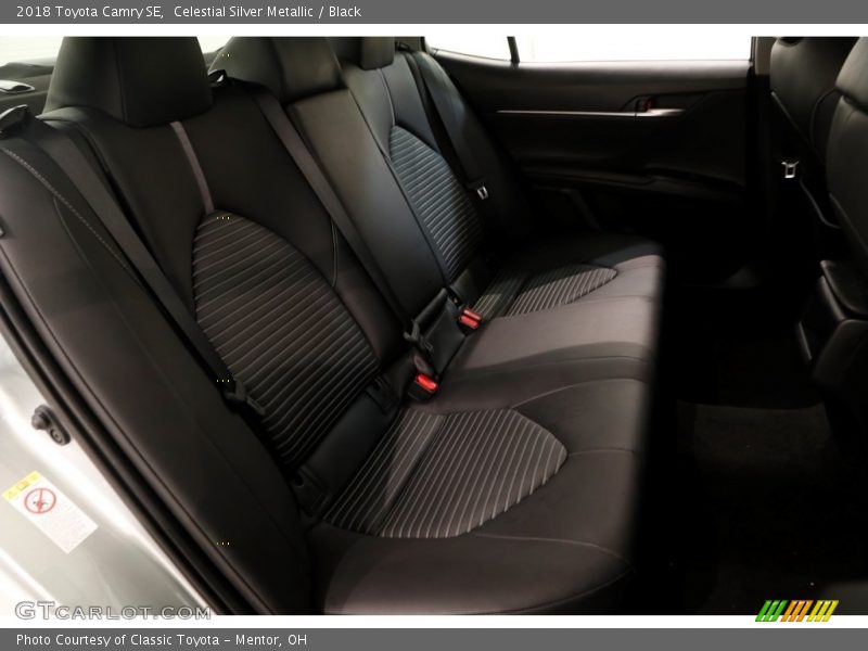 Celestial Silver Metallic / Black 2018 Toyota Camry SE