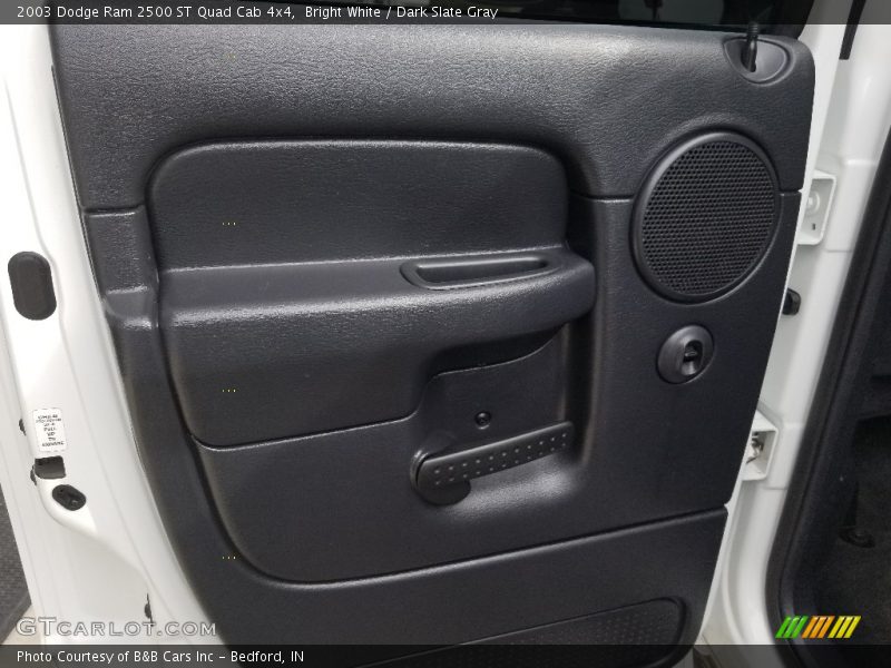 Bright White / Dark Slate Gray 2003 Dodge Ram 2500 ST Quad Cab 4x4