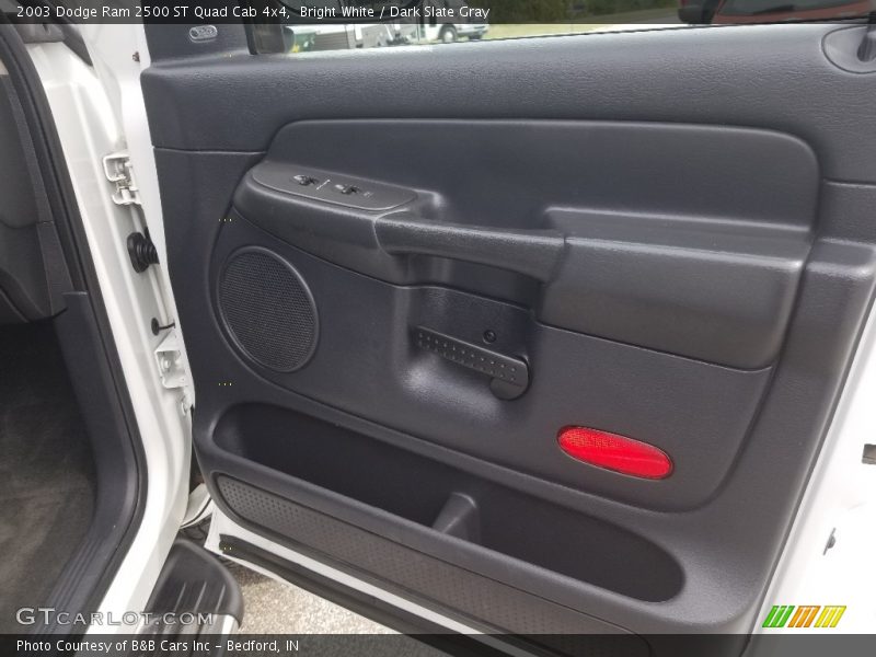 Bright White / Dark Slate Gray 2003 Dodge Ram 2500 ST Quad Cab 4x4