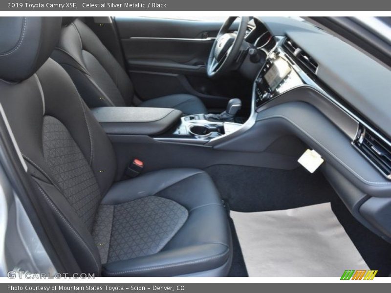Celestial Silver Metallic / Black 2019 Toyota Camry XSE