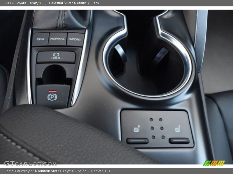 Celestial Silver Metallic / Black 2019 Toyota Camry XSE