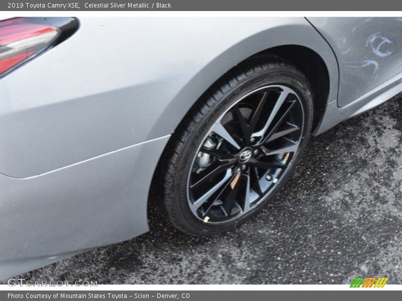 Celestial Silver Metallic / Black 2019 Toyota Camry XSE