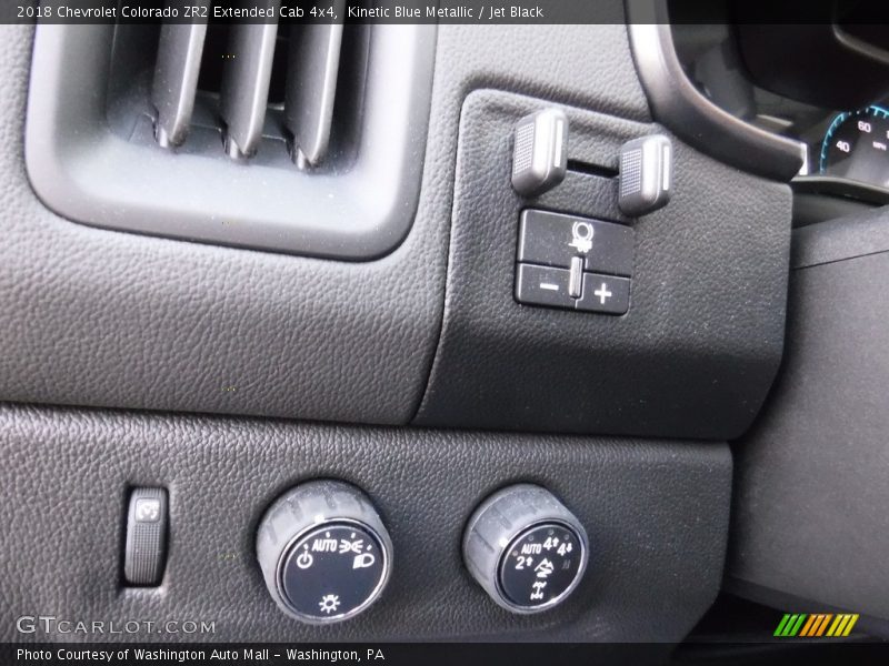 Controls of 2018 Colorado ZR2 Extended Cab 4x4