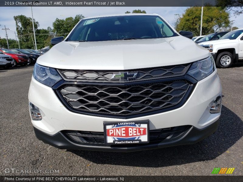 Iridescent Pearl Tricoat / Jet Black 2019 Chevrolet Equinox LT AWD