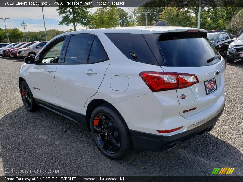 Iridescent Pearl Tricoat / Jet Black 2019 Chevrolet Equinox LT AWD