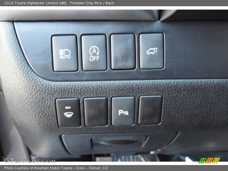 Predawn Gray Mica / Black 2019 Toyota Highlander Limited AWD