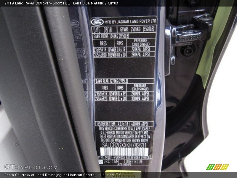 1AM - 2019 Land Rover Discovery Sport HSE