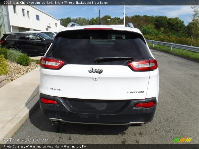 Bright White / Black/Light Frost Beige 2015 Jeep Cherokee Limited 4x4