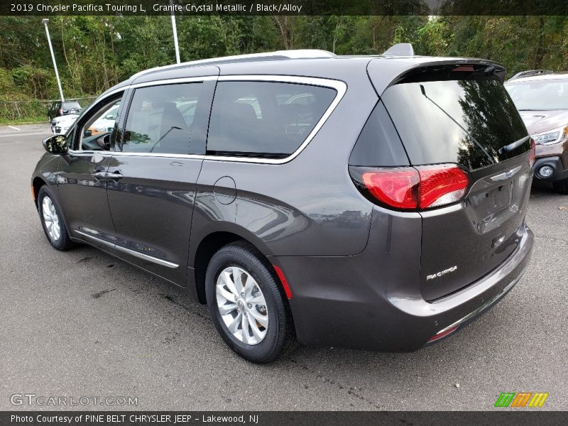 Granite Crystal Metallic / Black/Alloy 2019 Chrysler Pacifica Touring L