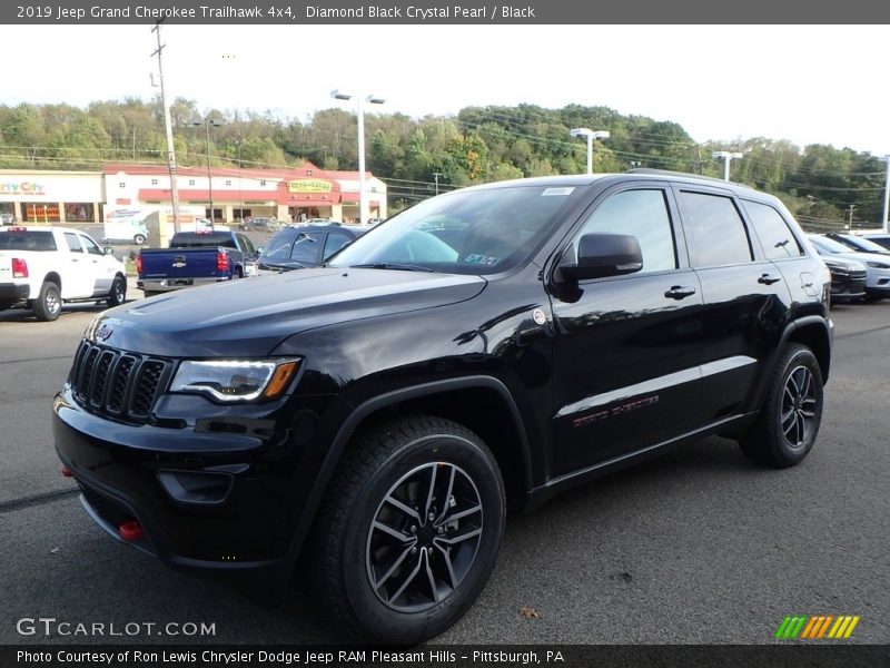 Diamond Black Crystal Pearl / Black 2019 Jeep Grand Cherokee Trailhawk 4x4