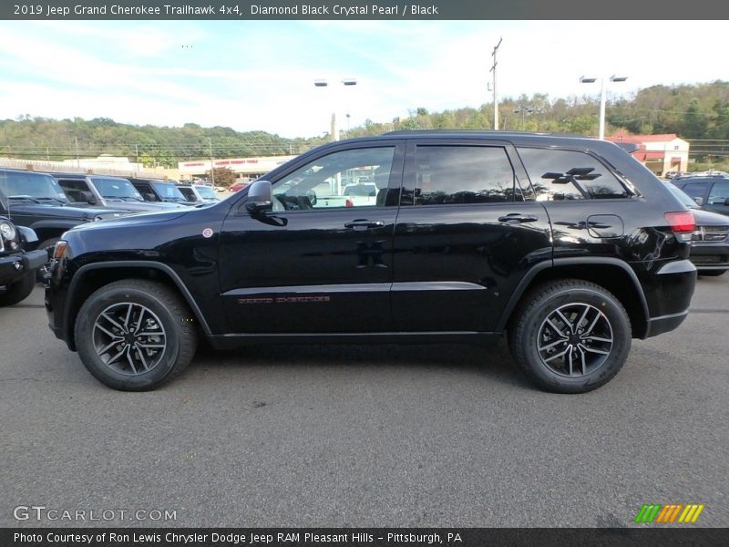 Diamond Black Crystal Pearl / Black 2019 Jeep Grand Cherokee Trailhawk 4x4