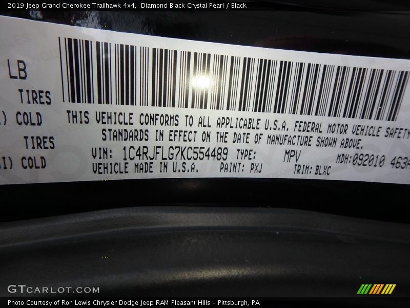 2019 Grand Cherokee Trailhawk 4x4 Diamond Black Crystal Pearl Color Code PXJ