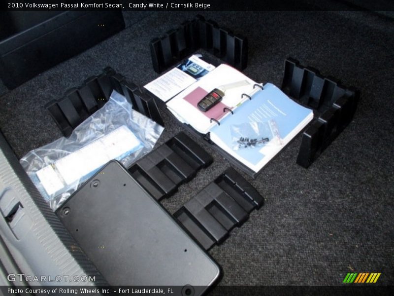 Candy White / Cornsilk Beige 2010 Volkswagen Passat Komfort Sedan