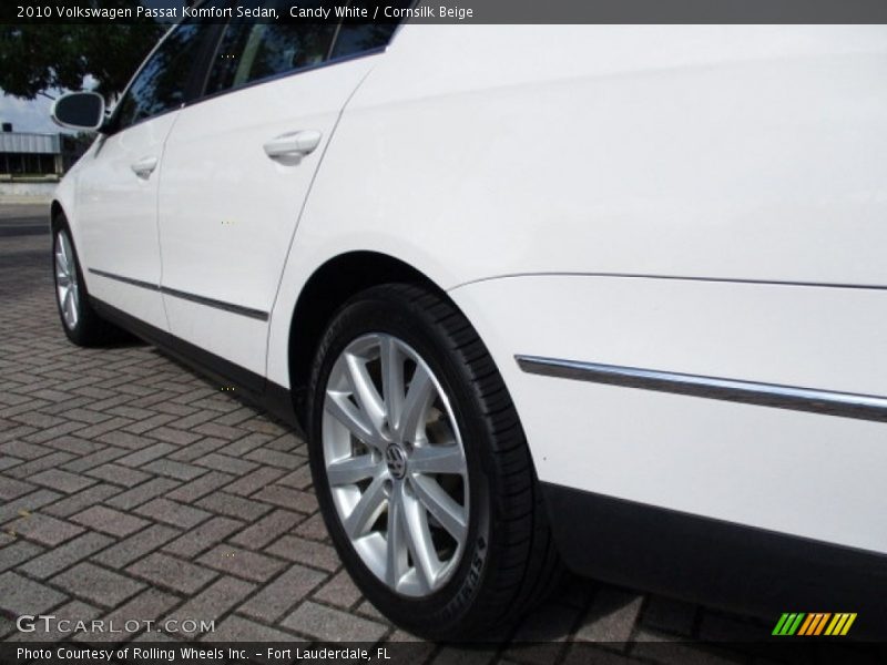 Candy White / Cornsilk Beige 2010 Volkswagen Passat Komfort Sedan