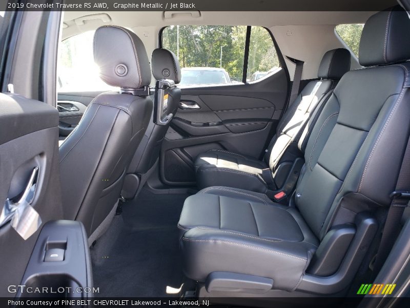 Graphite Metallic / Jet Black 2019 Chevrolet Traverse RS AWD