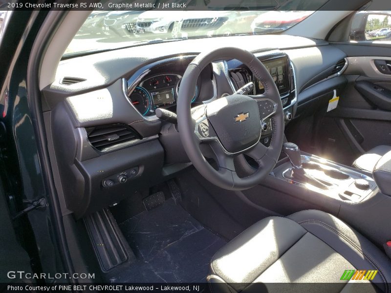 Graphite Metallic / Jet Black 2019 Chevrolet Traverse RS AWD