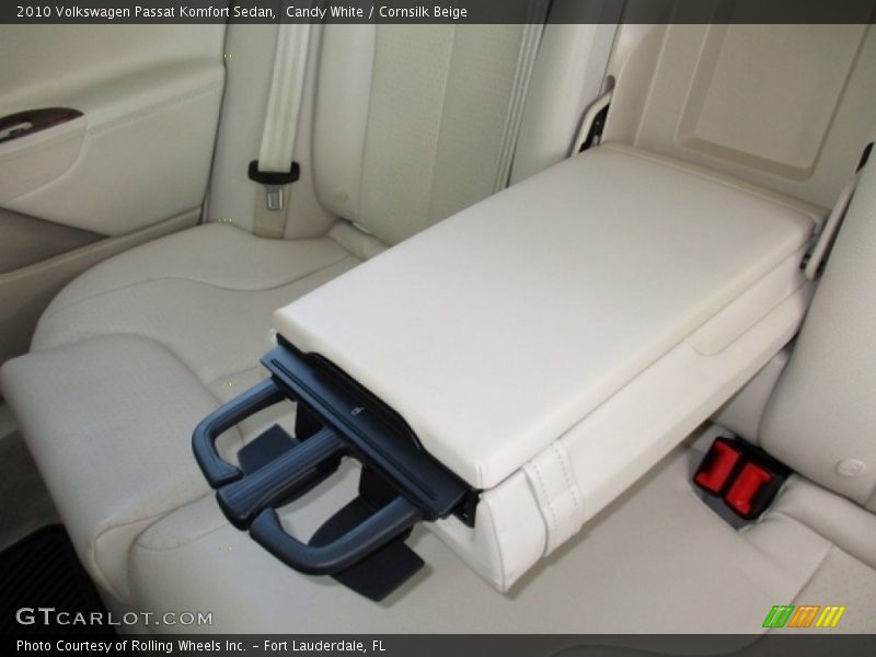Candy White / Cornsilk Beige 2010 Volkswagen Passat Komfort Sedan