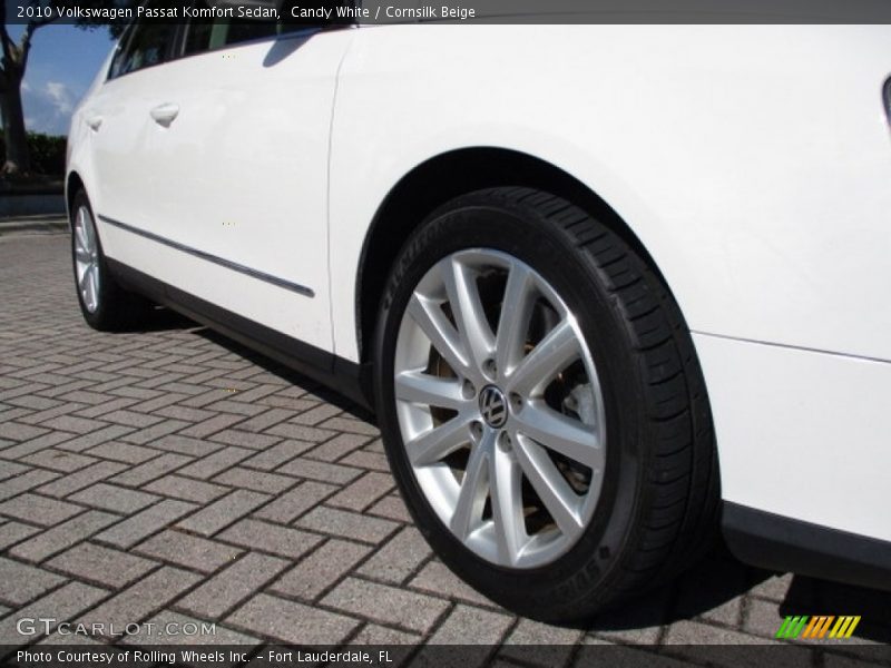 Candy White / Cornsilk Beige 2010 Volkswagen Passat Komfort Sedan