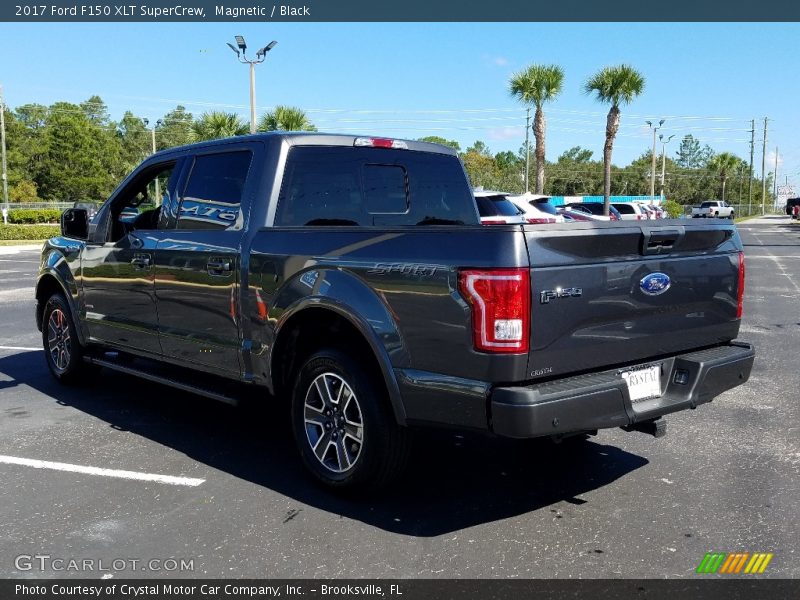 Magnetic / Black 2017 Ford F150 XLT SuperCrew