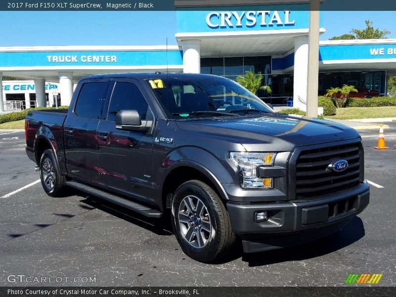 Magnetic / Black 2017 Ford F150 XLT SuperCrew