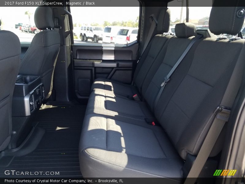 Magnetic / Black 2017 Ford F150 XLT SuperCrew