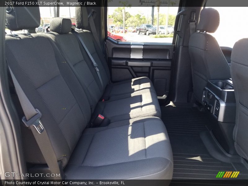 Magnetic / Black 2017 Ford F150 XLT SuperCrew