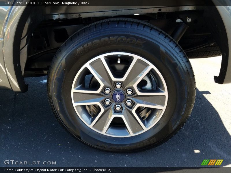 Magnetic / Black 2017 Ford F150 XLT SuperCrew