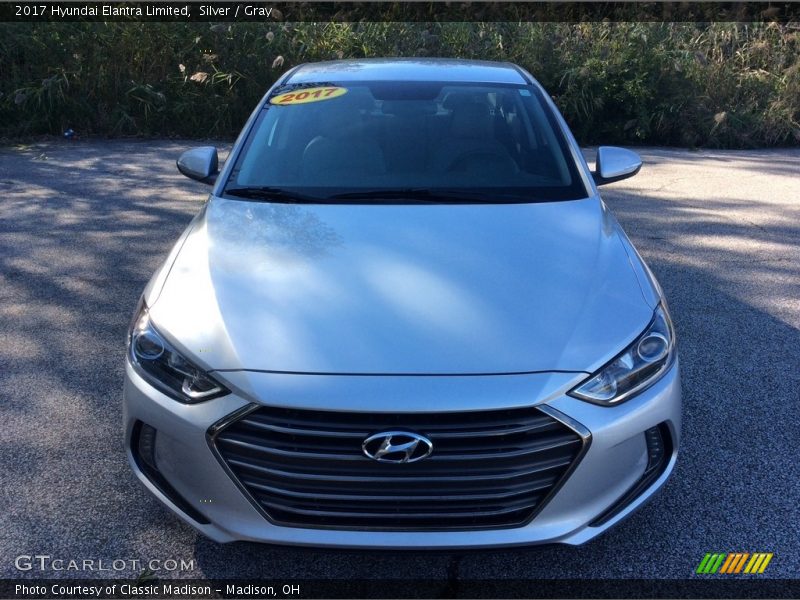 Silver / Gray 2017 Hyundai Elantra Limited