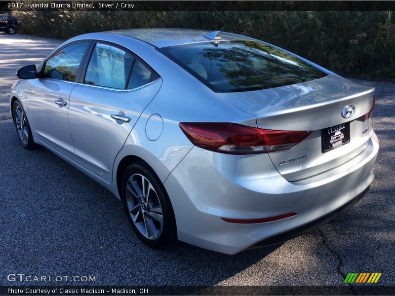 Silver / Gray 2017 Hyundai Elantra Limited
