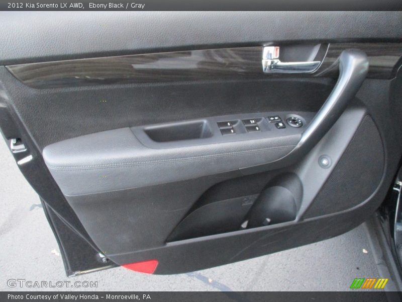 Ebony Black / Gray 2012 Kia Sorento LX AWD