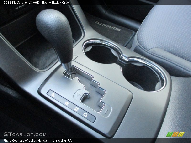 Ebony Black / Gray 2012 Kia Sorento LX AWD